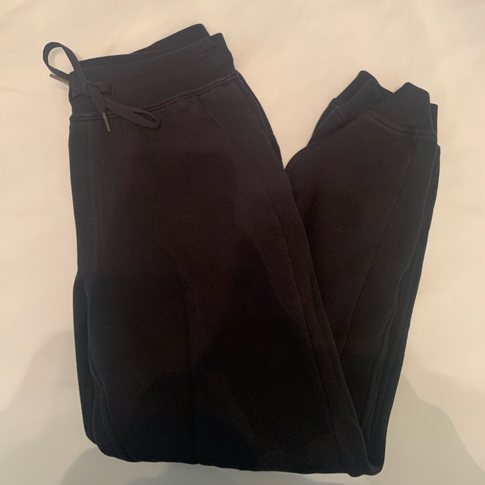 Ready to Rulu lululemon sweatpants!